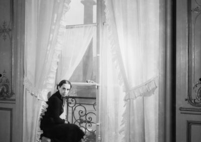 François Kollar — Madame Schiaparelli1938Photograph, © RMN – Gestion droit d’auteur François Kollar, Charenton-le-Pont, Médiathèque du patrimoine et de la photographie © Ministère de la Culture - Médiathèque du patrimoine et de la photographie, Dist. RMN-Grand Palais / François Kollar